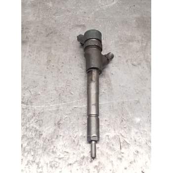 INYECTOR 236700N030 BOSCH 0445110262
