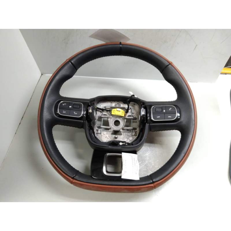 Recambio de volante para citroën c3 shine referencia OEM IAM 98164329GH 34228598C 