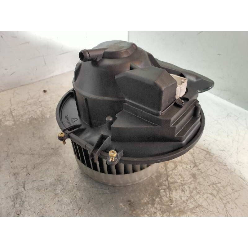 Recambio de motor calefaccion para volvo xc70 d5 tracción total referencia OEM IAM 28417 86577 