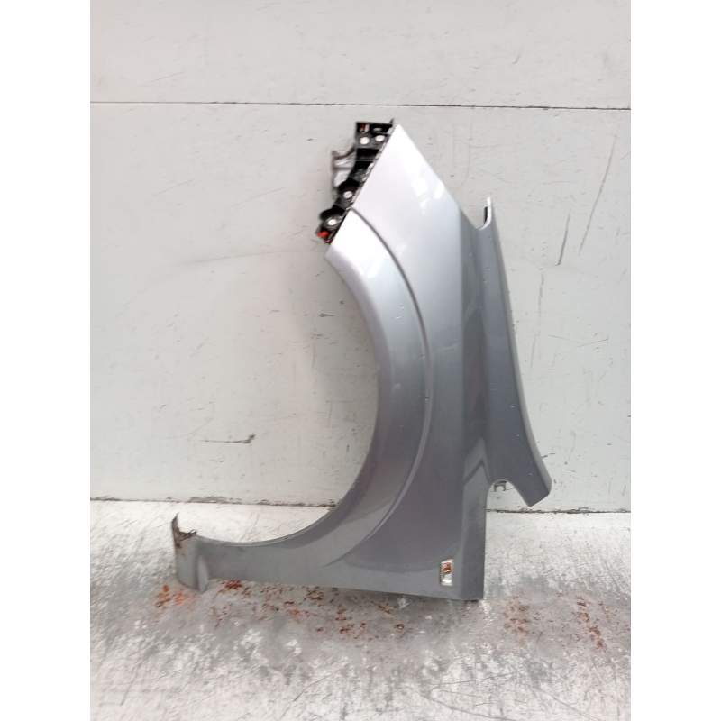 Recambio de aleta delantera izquierda para opel zafira / zafira family b (a05) 1.7 cdti (m75) referencia OEM IAM   