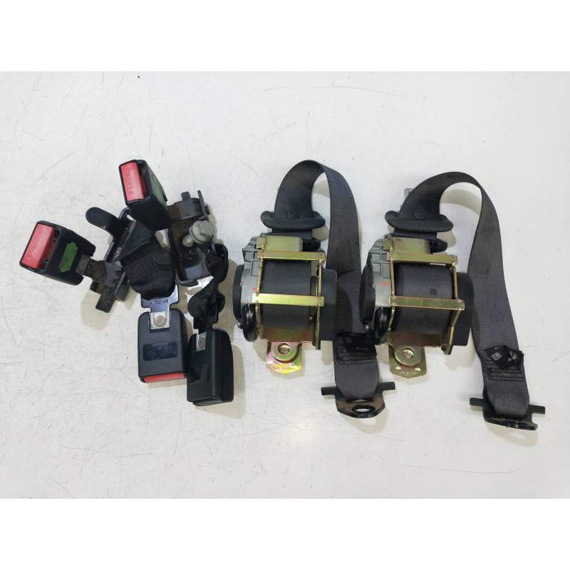 Recambio de juego cinturones trasero para renault laguna ii grandtour (kg0) 2.2 dci turbodiesel referencia OEM IAM  RANCHERA 200