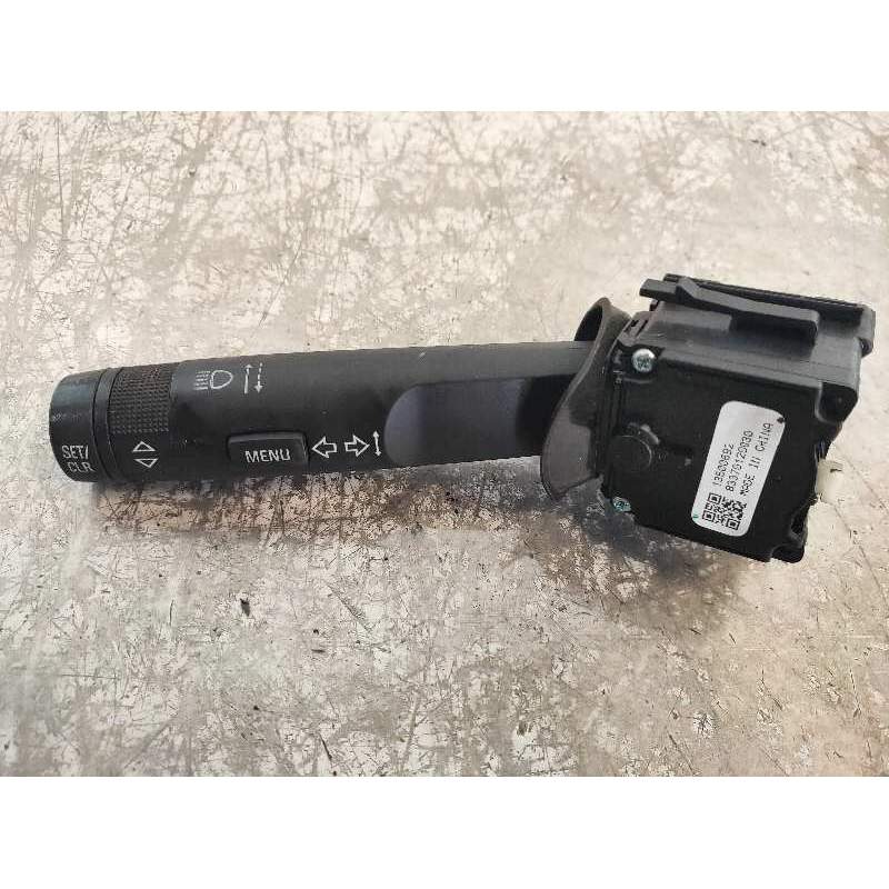 Recambio de mando luces para opel insignia berlina edition referencia OEM IAM 13500692 83370120030 2008