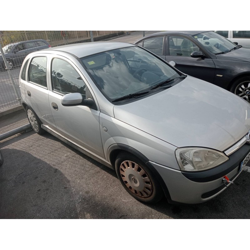 opel corsa c del año 2003