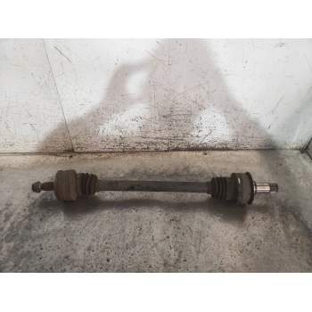 TRANSMISION TRASERA IZQUIERDA 180G 2004