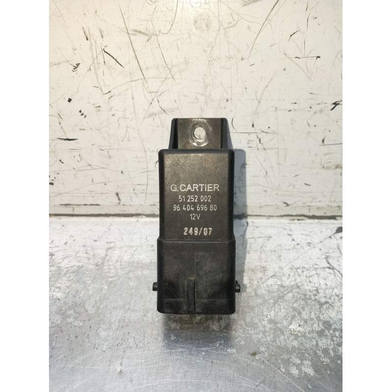 Recambio de caja precalentamiento para peugeot 308 i (4a_, 4c_) 1.6 hdi referencia OEM IAM 9640469680 51252002 2007