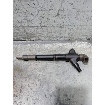 INYECTOR 2367026070 DENSO 2010