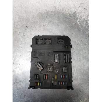 CAJA RELES / FUSIBLES 9653667380 14HDI 2002