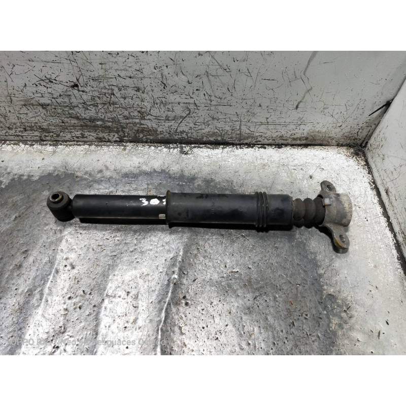 Recambio de amortiguador trasero izquierdo para peugeot 308 sw confort referencia OEM IAM  16G 2007