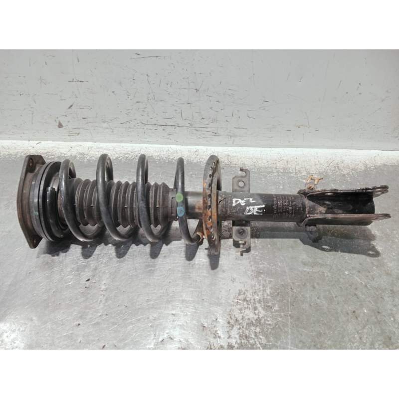 Recambio de amortiguador delantero derecho para renault kangoo referencia OEM IAM 8200868516F 03081000041 08