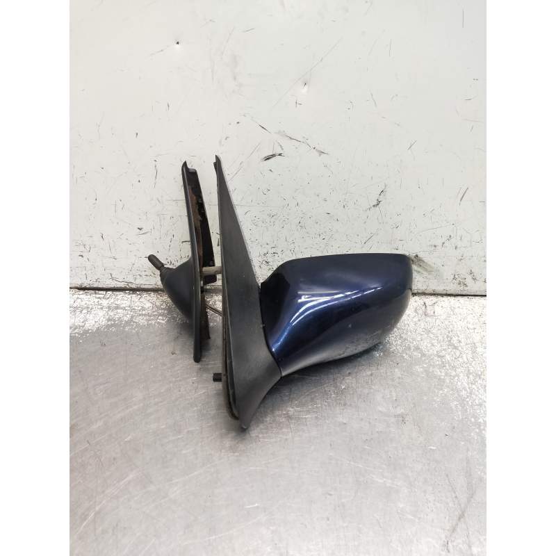 Recambio de retrovisor izquierdo para ford fiesta berlina (dx) ambiente referencia OEM IAM  MANUAL 1999