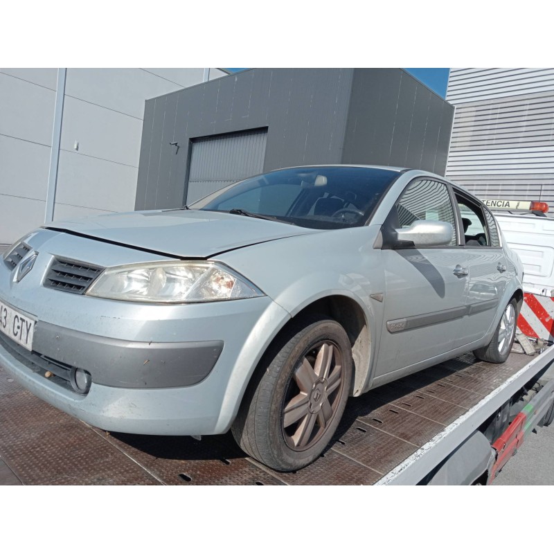 renault megane ii classic berlina del año 2004