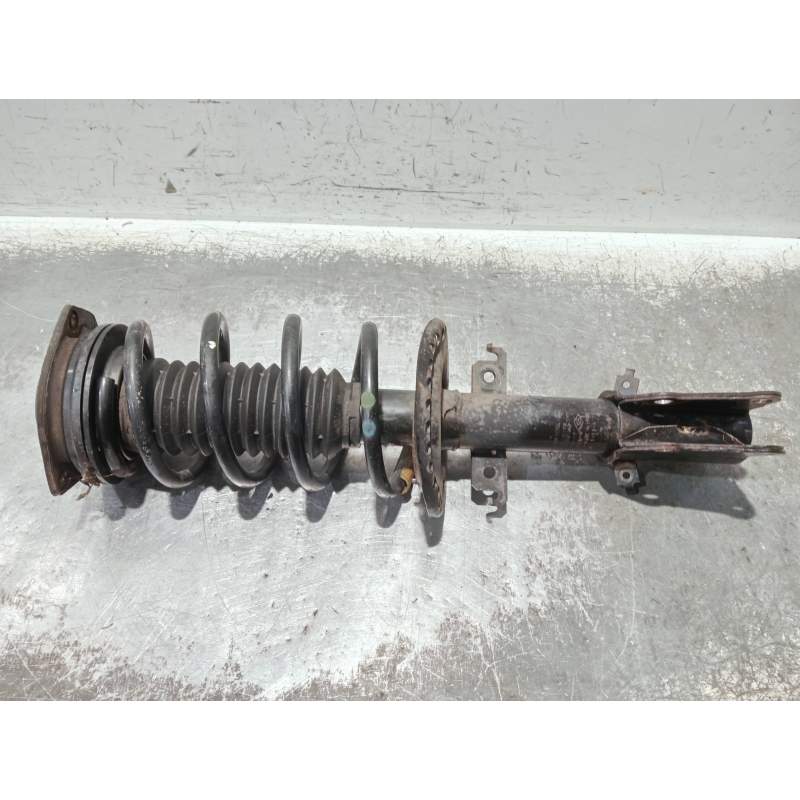 Recambio de amortiguador delantero izquierdo para renault kangoo referencia OEM IAM 8200868516F 03081000041 08