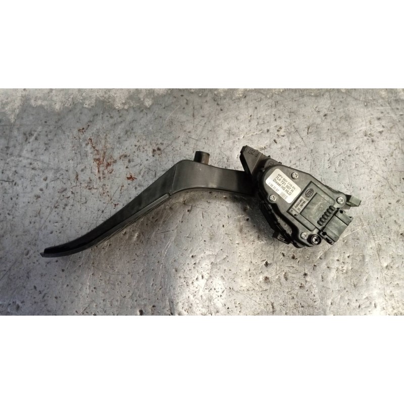 Recambio de potenciometro pedal para volkswagen touareg (7l6) tdi r5 referencia OEM IAM 7L6721507H 6PV00777025 