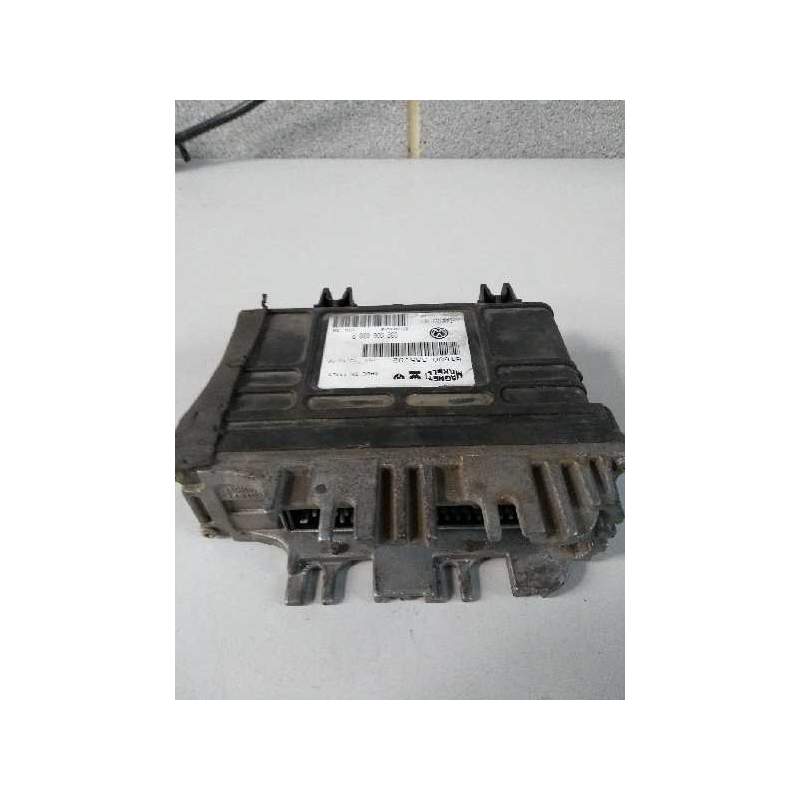 Recambio de centralita motor uce para volkswagen polo berlina (6n1) 1.6 referencia OEM IAM IAW1AVV0 032906030P 6160035502