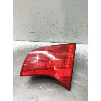 PILOTO TRASERO DERECHO INTERIOR 8E9945094 484502 2005