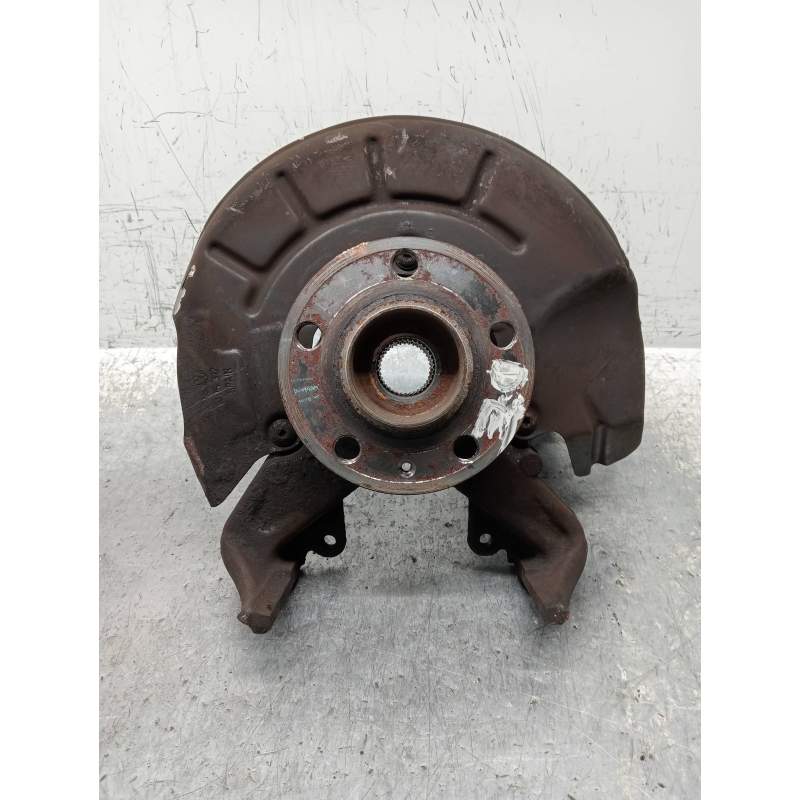 Recambio de mangueta delantera derecha para volkswagen polo (9n3) advance referencia OEM IAM  14TDI 2005