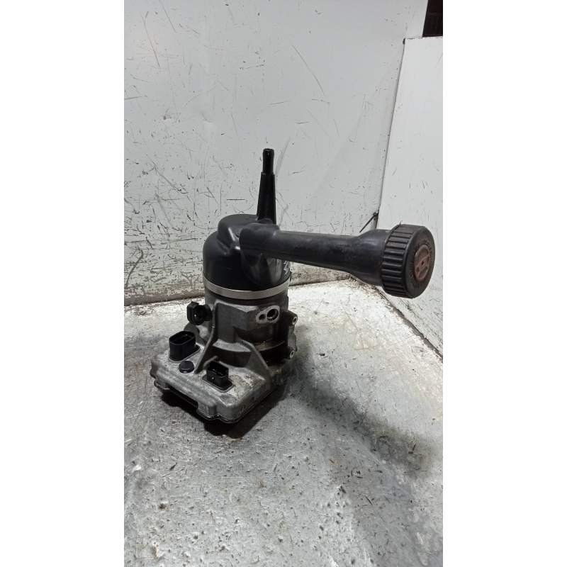 Recambio de bomba direccion para peugeot 308 sw confort referencia OEM IAM 9684979180 16G 2007