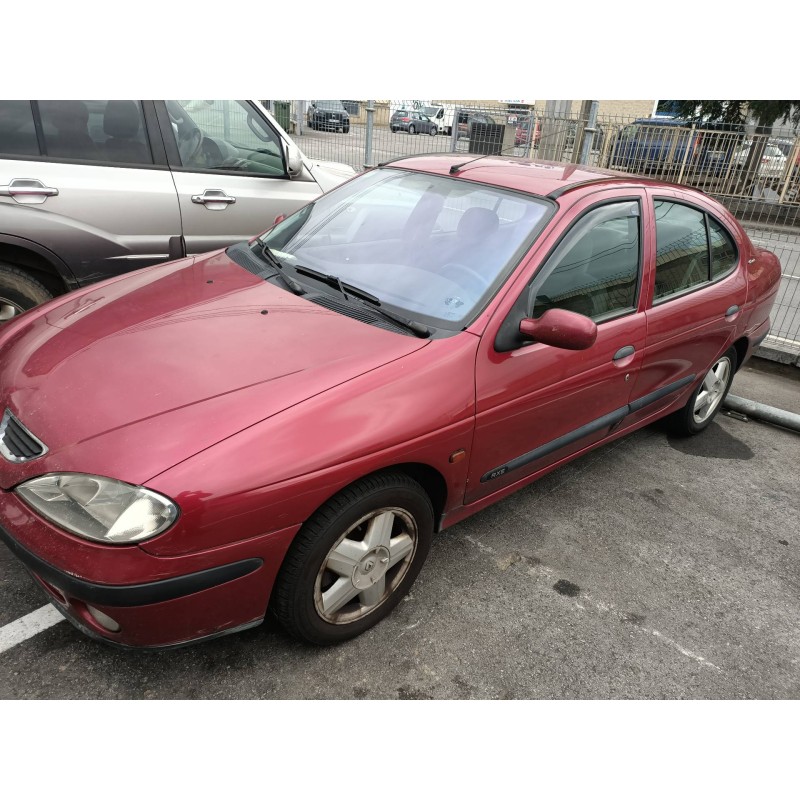 renault megane i fase 2 classic (la..) del año 2000