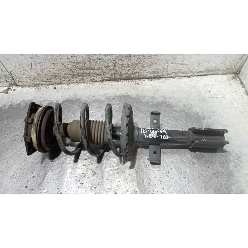 Recambio de amortiguador delantero izquierdo para renault clio grandtour exception referencia OEM IAM 8200676024 1.2G 2005