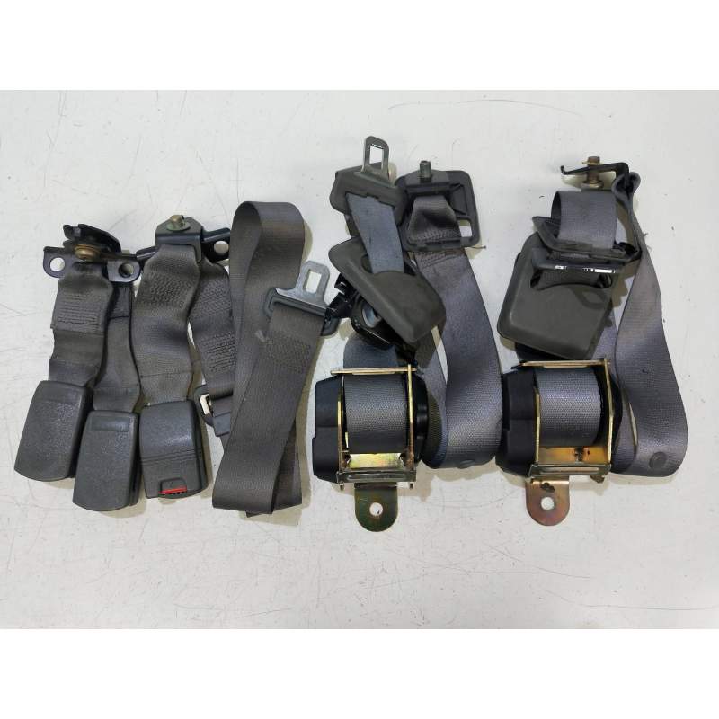 Recambio de juego cinturones delantero para mg serie 200 (xw) 2.0 16v cat referencia OEM IAM   3P