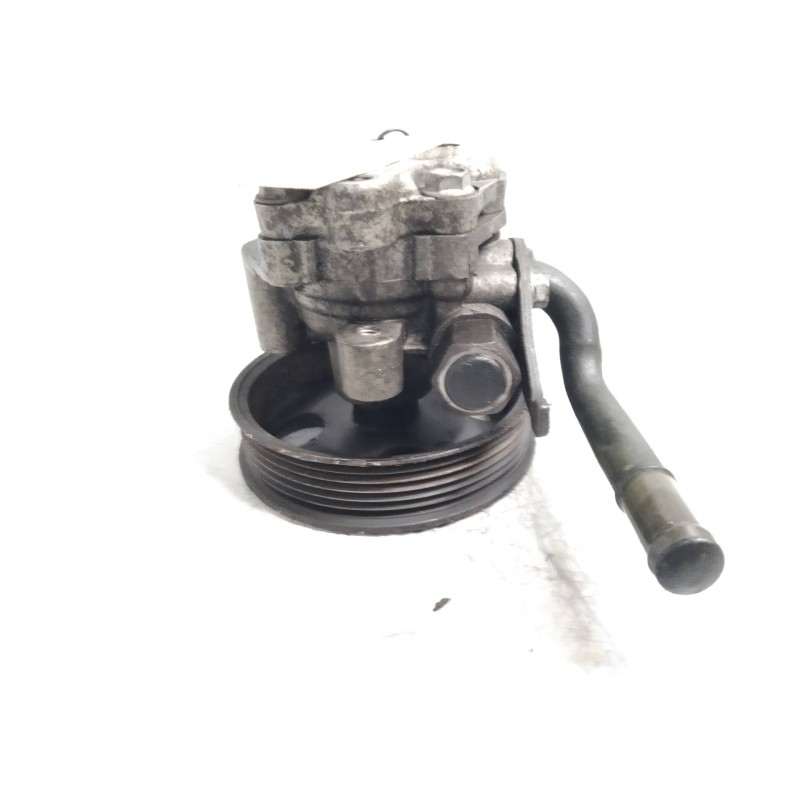 Recambio de bomba direccion para kia carens 2.0 crdi ex monovolumen referencia OEM IAM OK2KC32600  