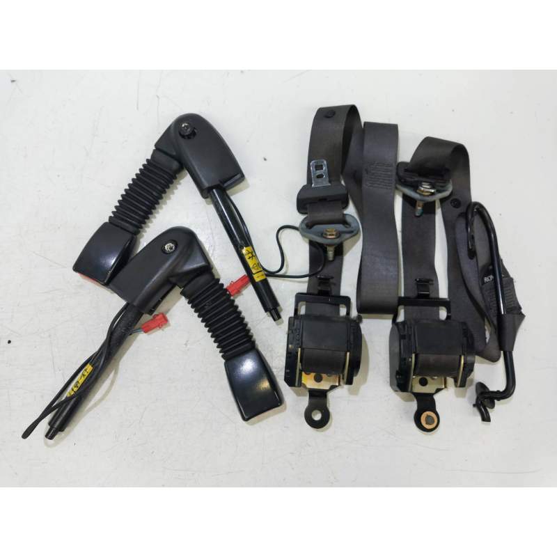 Recambio de juego cinturones delantero para mg serie 200 (rf) 1.4 16v cat referencia OEM IAM   3P