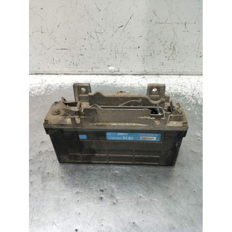 Recambio de centralita motor uce para mercedes-benz clase e (w124) berlina referencia OEM IAM 0055452132 0265101018 1989