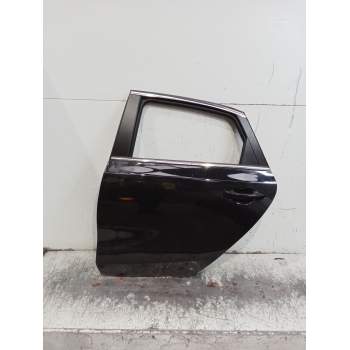 PUERTA TRASERA IZQUIERDA 5P 2022