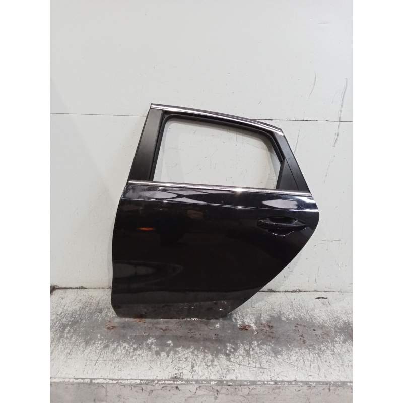 Recambio de puerta trasera izquierda para kia ceed business referencia OEM IAM  5P 2022