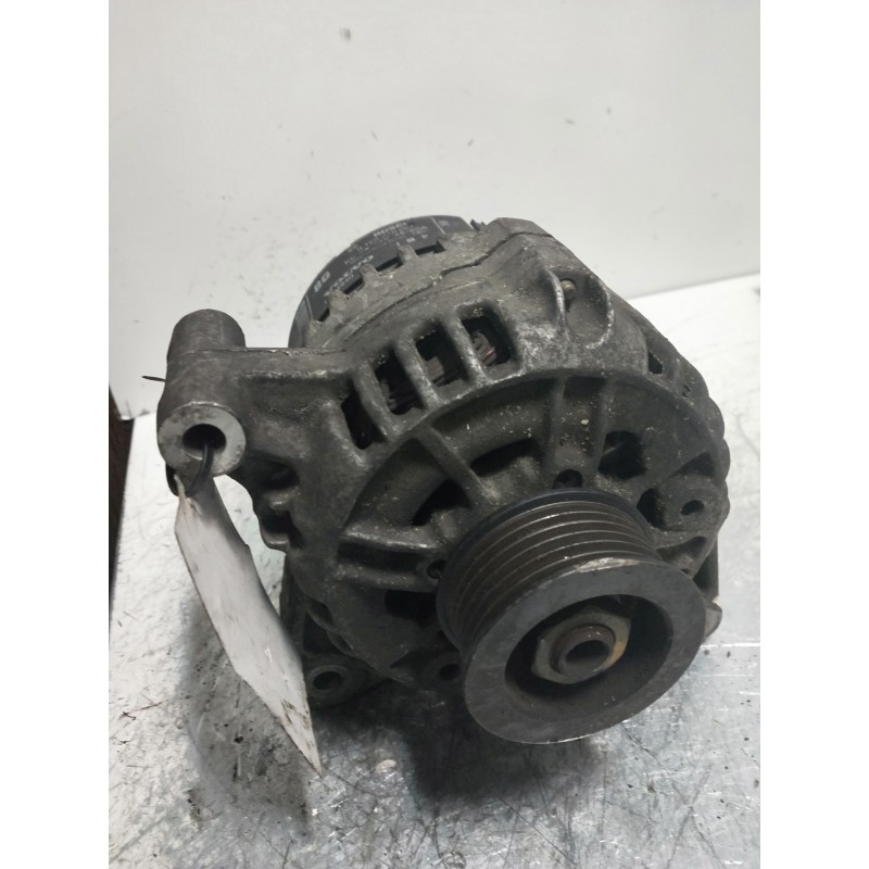 Recambio de alternador para volvo v40 familiar 1.8i referencia OEM IAM 0123315021  