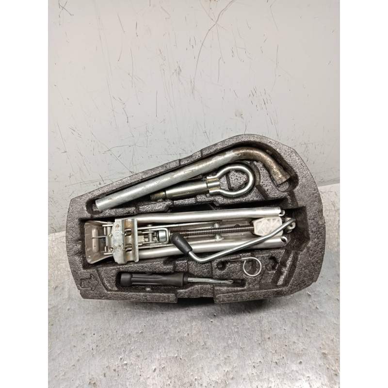 Recambio de gato para volkswagen polo (9n3) advance referencia OEM IAM   2005