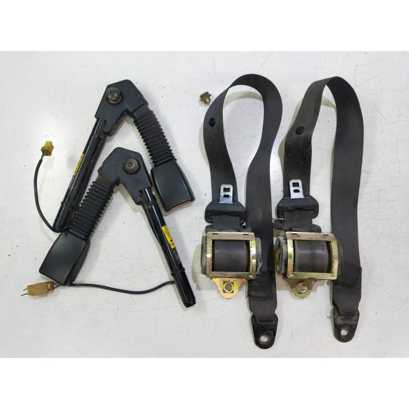 Recambio de juego cinturones delantero para land rover freelander (ln) 2.0 td4 cat referencia OEM IAM  5P 2001