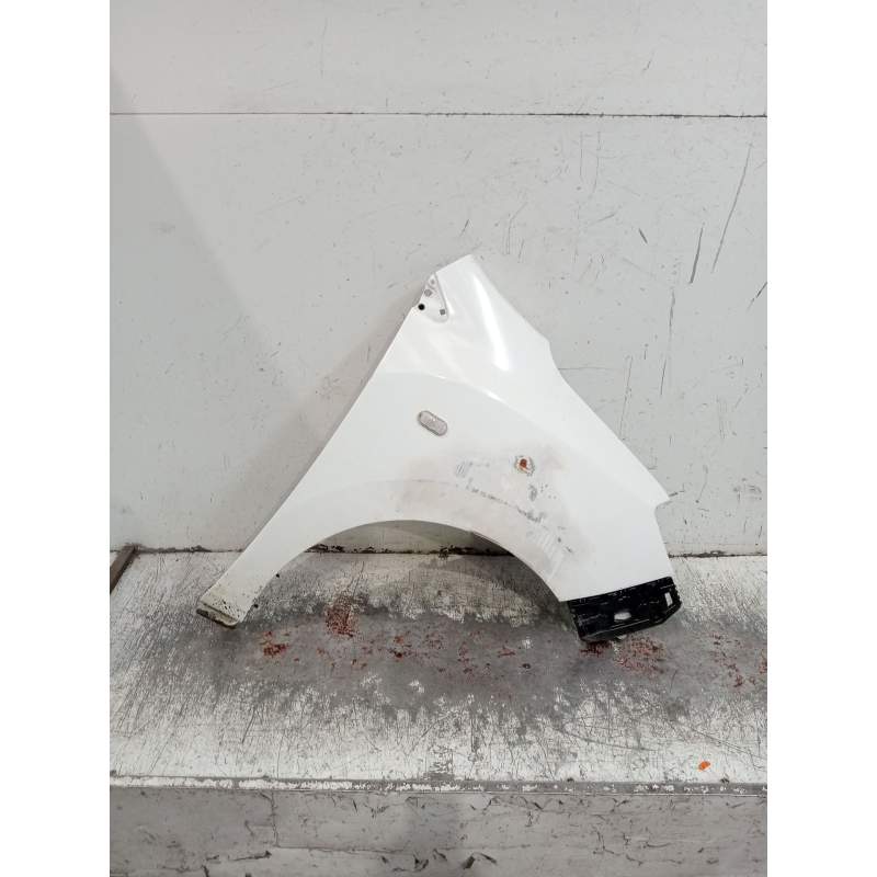 Recambio de aleta delantera derecha para dacia dokker furgoneta/monovolumen 1.5 dci 75 / blue dci 75 (fejw, feah) referencia OEM