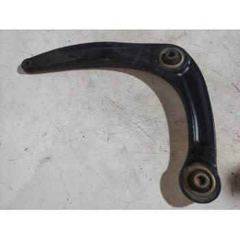 BRAZO SUSPENSION INFERIOR DELANTERO DERECHO 16HDI 2012