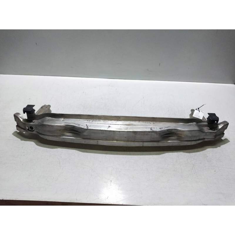 Recambio de refuerzo paragolpes delantero para audi a6 berlina (4f2) 2.7 tdi referencia OEM IAM   2004