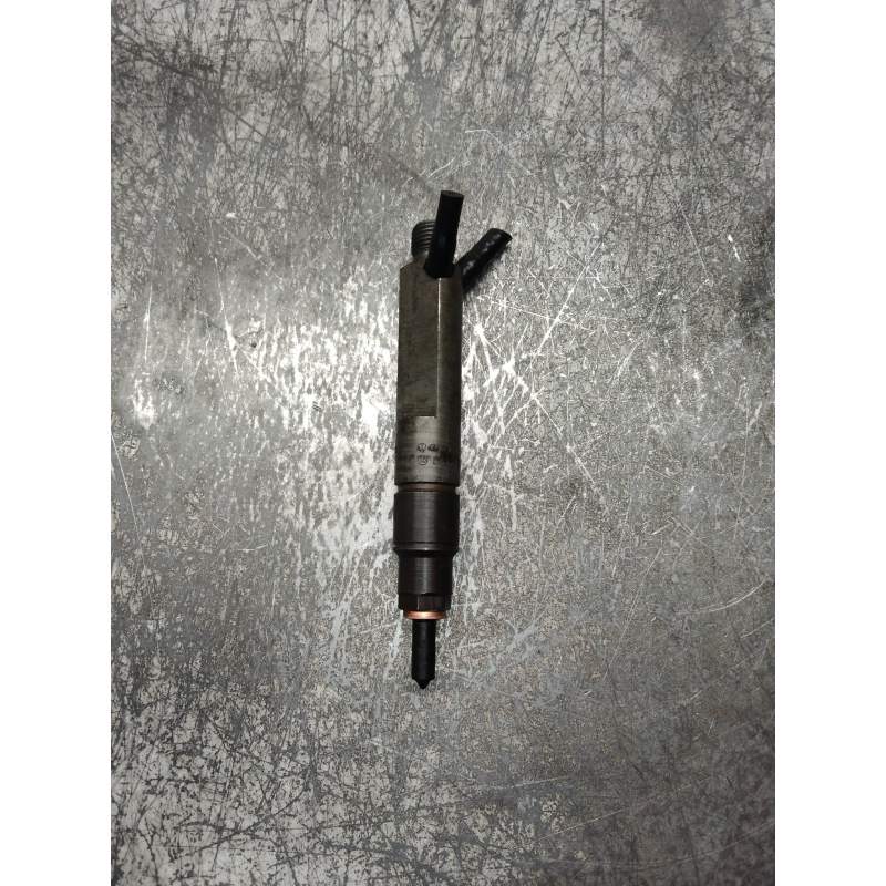 Recambio de inyector para volkswagen golf iv berlina (1j1) conceptline referencia OEM IAM 0432193696 028130202P BOSCH