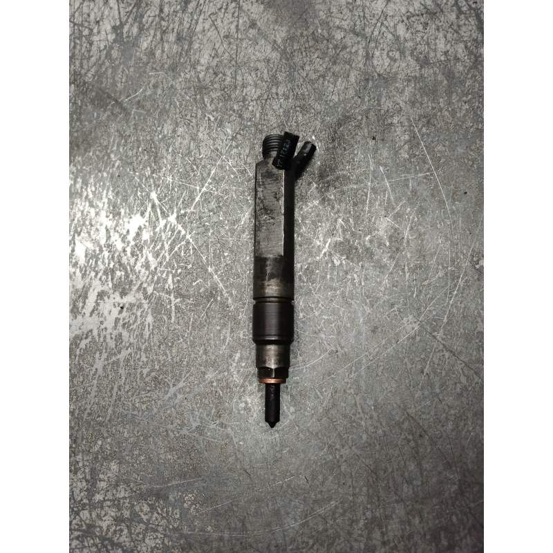 Recambio de inyector para volkswagen golf iv berlina (1j1) conceptline referencia OEM IAM 0432193696 028130202P BOSCH