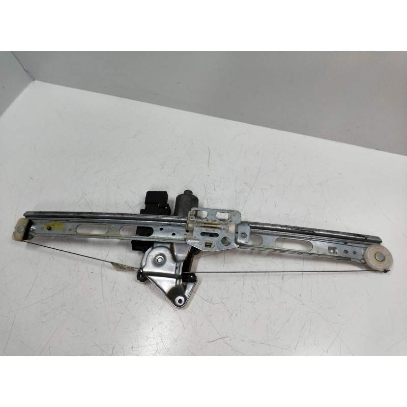 Recambio de elevalunas delantero derecho para mercedes-benz clase a (w168) 1.6 cat referencia OEM IAM 1688201042  5P