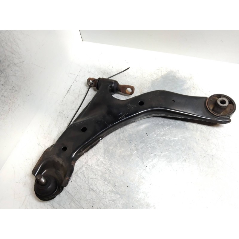 Recambio de brazo suspension inferior delantero izquierdo para hyundai coupe (gk) 1.6 fx referencia OEM IAM   