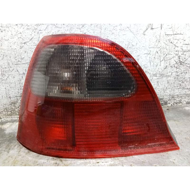 Recambio de piloto trasero izquierdo para rover 200 ii hatchback (rf) 220 d/sd referencia OEM IAM   