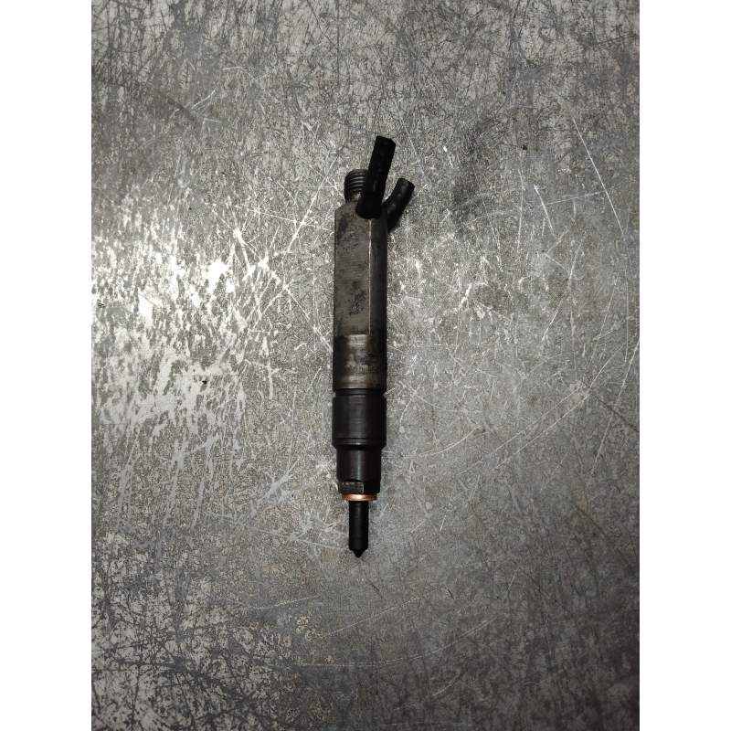 Recambio de inyector para volkswagen golf iv berlina (1j1) conceptline referencia OEM IAM 0432193696 028130202P BOSCH