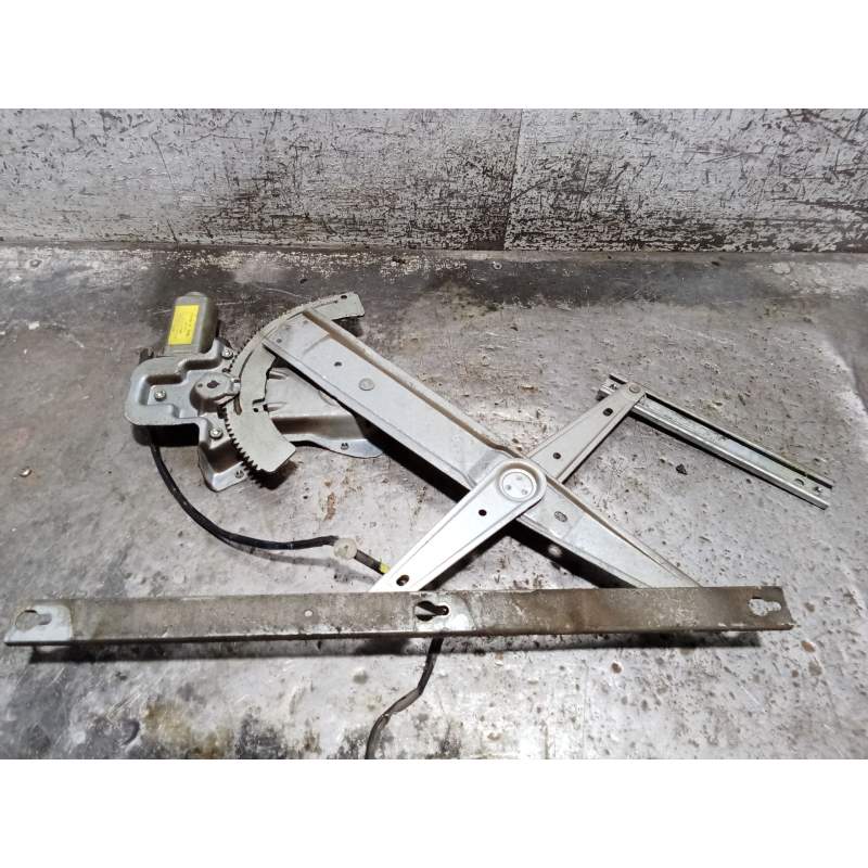 Recambio de elevalunas delantero derecho para rover 200 ii hatchback (rf) 220 d/sd referencia OEM IAM 2P  