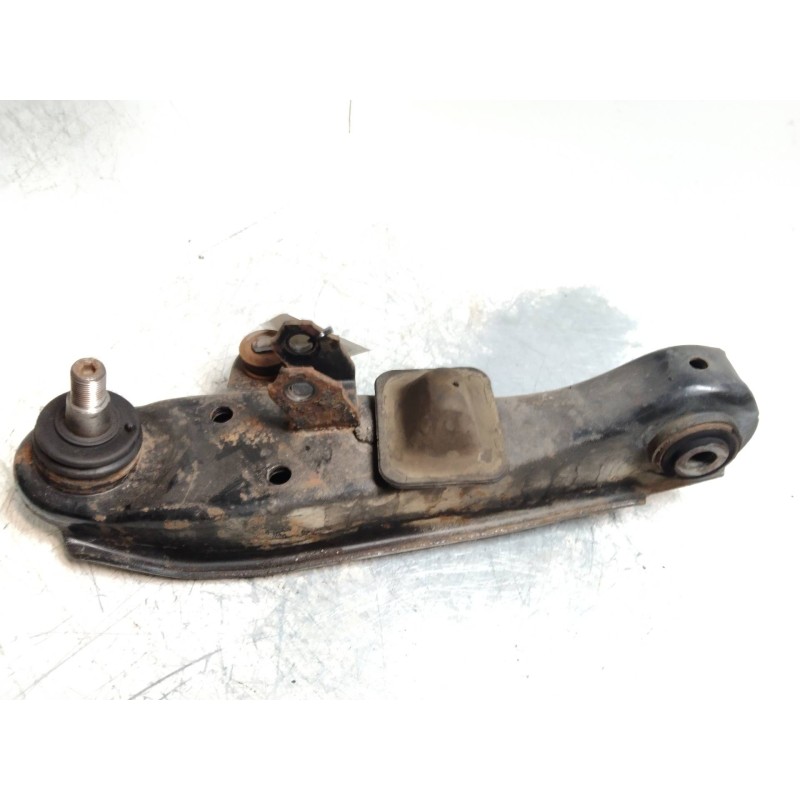 Recambio de brazo suspension inferior delantero izquierdo para hyundai h 100 2.5 diesel referencia OEM IAM   