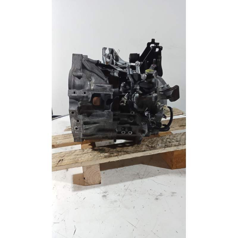 Recambio de caja cambios para toyota avensis sedán (_t27_) 2.0 d-4d (adt270_) referencia OEM IAM  6V 