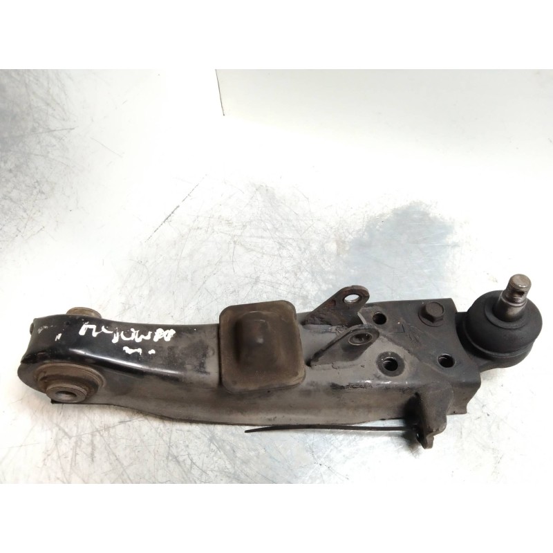 Recambio de brazo suspension inferior delantero izquierdo para hyundai h 1 referencia OEM IAM   