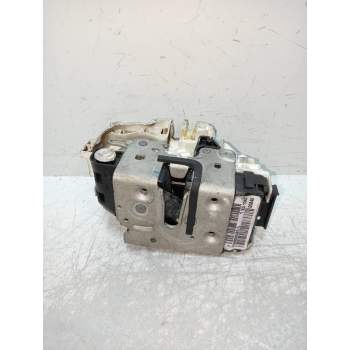 MOTOR CIERRE CENTRALIZADO TRASERO DERECHO 004589424AC 5P
