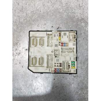 CAJA RELES / FUSIBLES 284B64259R 