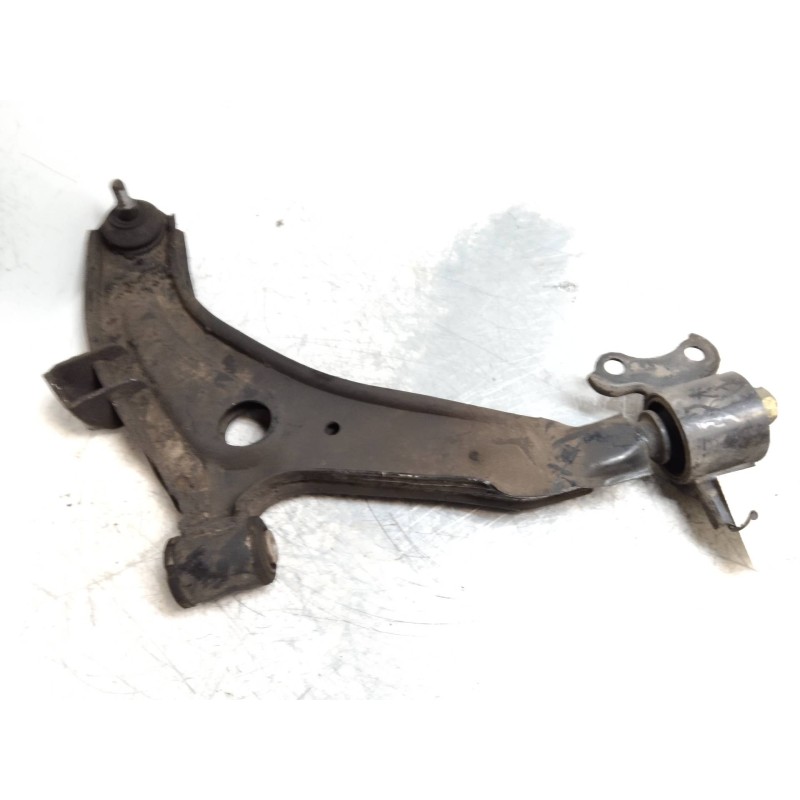 Recambio de brazo suspension inferior delantero derecho para hyundai lantra familiar (rd) 2.0 16v cat referencia OEM IAM   