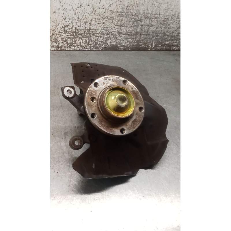 Recambio de mangueta delantera derecha para bmw 3 (e46) 320 d referencia OEM IAM  320D 2001