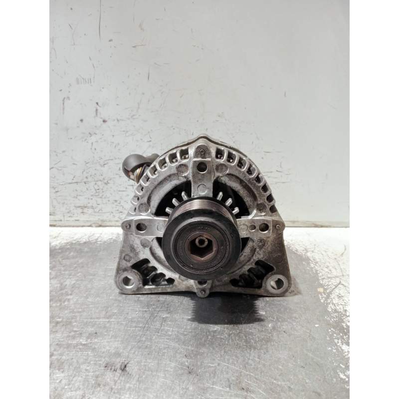 Recambio de alternador para suzuki grand vitara jb (jt) referencia OEM IAM 3140067J0 1042104660 2005